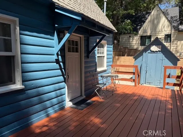 229 Oak Drive, Lake Arrowhead, California 92352 home-pic-3